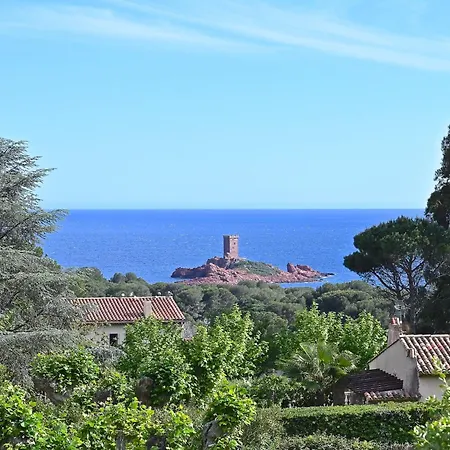 Apartment Village Cap Esterel - L'esquinade-34 By Interhome Saint-Raphael (Var)