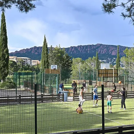 Village Cap Esterel - L'esquinade-34 By Interhome *